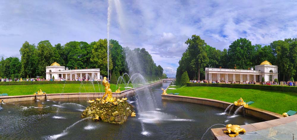 Торжественное Открытие фонтанов в Петергофе 2024